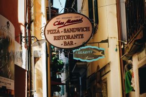 Skyltar och deras användningsområden